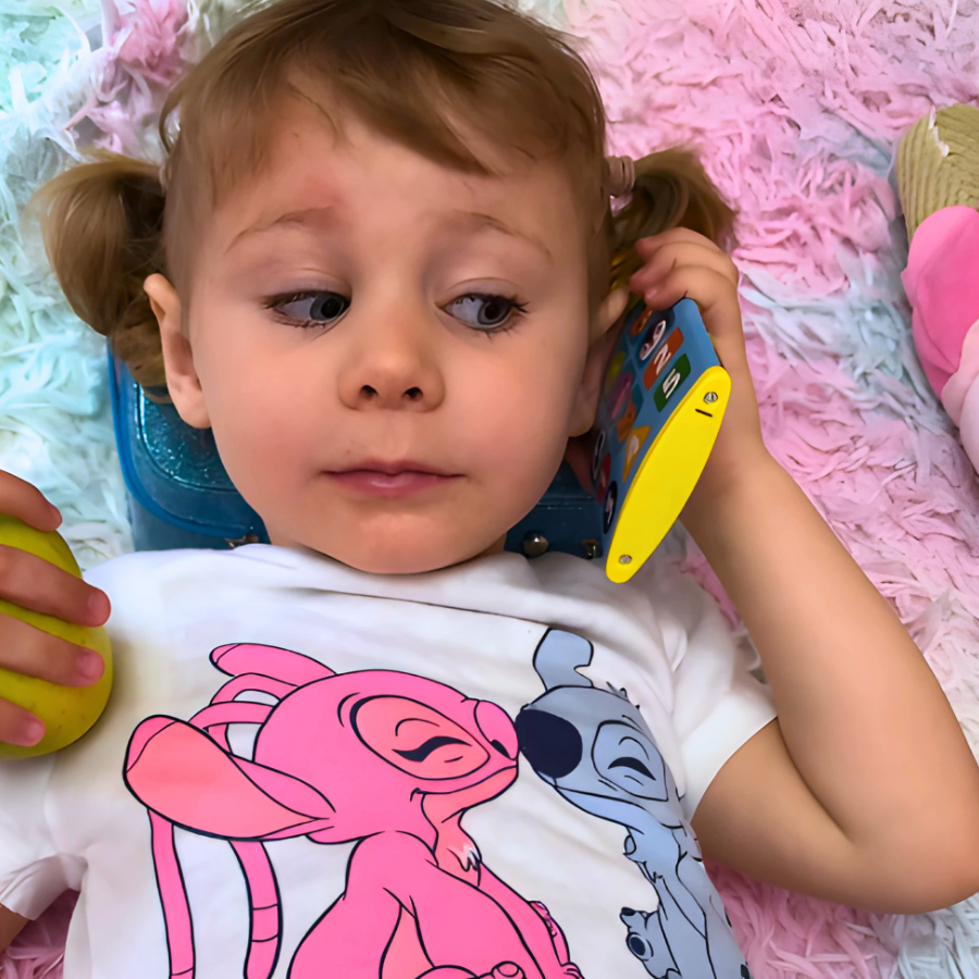 Telefon sa Dva Lica - Prva Saznanja o Farmi i Zoo Vrtu